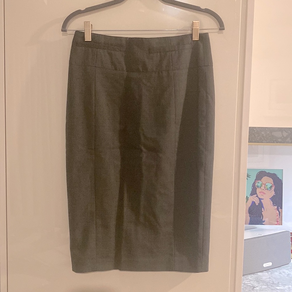 Reiss tailored suit pencil skirt - below knees